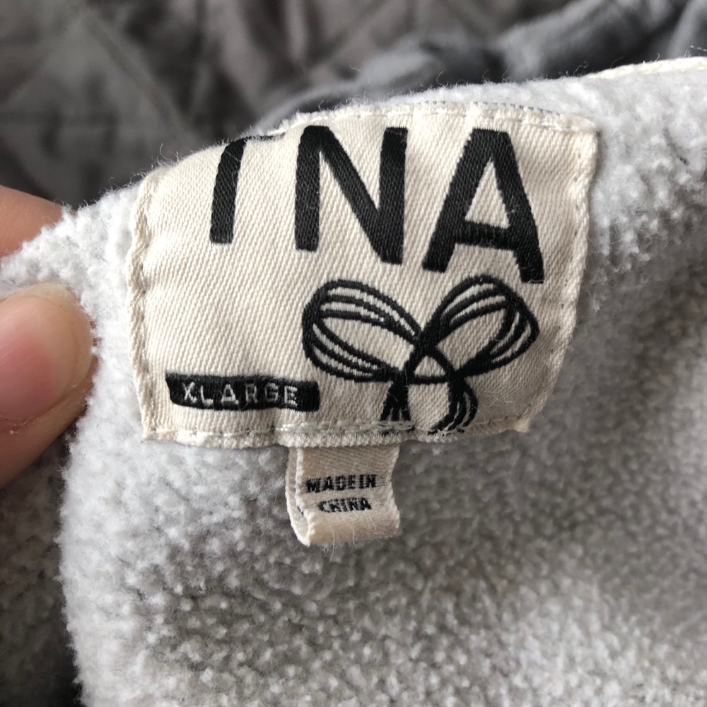tna hoodie